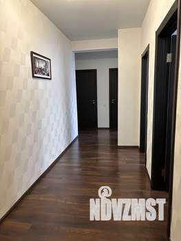 3-к квартира, посуточно, 72м2, 1/9 этаж