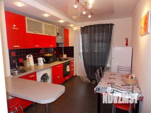 3-к квартира, посуточно, 75м2, 1/10 этаж