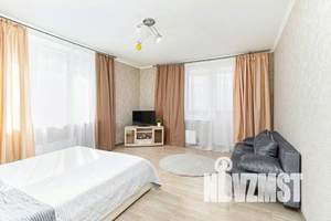 2-к квартира, посуточно, 75м2, 1/18 этаж