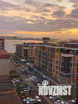 Студия квартира, посуточно, 52м2, 10/16 этаж