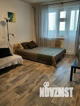 1-к квартира, посуточно, 38м2, 3/9 этаж