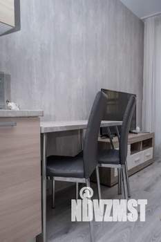 Студия квартира, посуточно, 28м2, 6/25 этаж