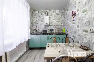 1-к квартира, посуточно, 45м2, 1/1 этаж