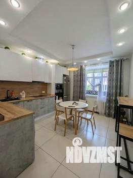 1-к квартира, посуточно, 62м2, 1/1 этаж