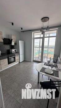 1-к квартира, посуточно, 46м2, 1/1 этаж