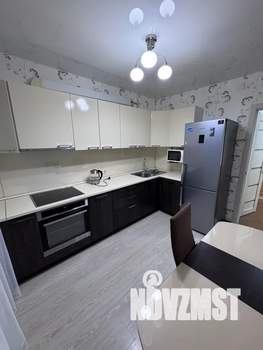 1-к квартира, посуточно, 39м2, 10/10 этаж