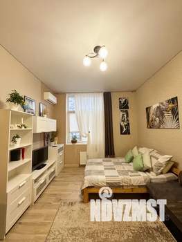 Студия квартира, посуточно, 28м2, 2/18 этаж