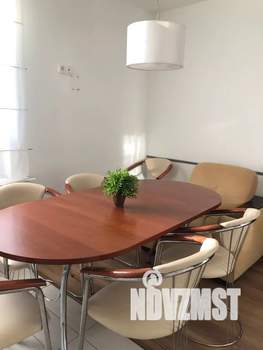 2-к квартира, посуточно, 75м2, 1/9 этаж