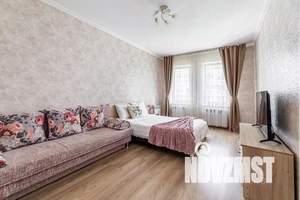 1-к квартира, посуточно, 42м2, 9/19 этаж