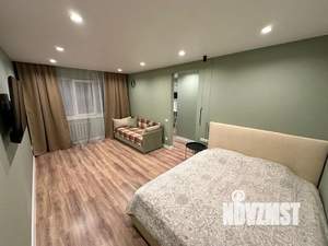 1-к квартира, посуточно, 32м2, 5/5 этаж