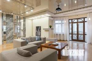 3-к квартира, посуточно, 130м2, 1/1 этаж