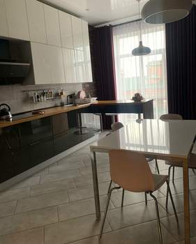 3-к квартира, на длительный срок, 120м2, 6/9 этаж