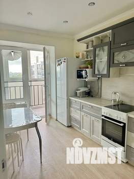 1-к квартира, посуточно, 35м2, 9/10 этаж