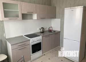 1-к квартира, посуточно, 40м2, 15/20 этаж