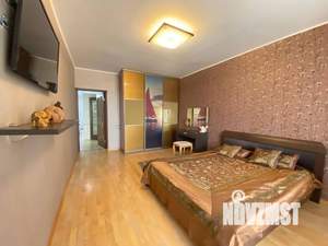 3-к квартира, посуточно, 100м2, 6/9 этаж