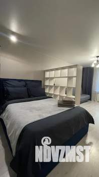 1-к квартира, посуточно, 37м2, 1/9 этаж