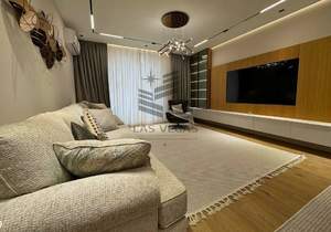 4-к квартира, на длительный срок, 150м2, 3/5 этаж