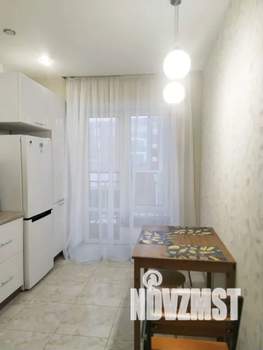 1-к квартира, посуточно, 35м2, 8/10 этаж