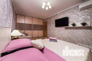 2-к квартира, посуточно, 52м2, 1/1 этаж