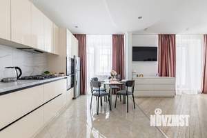 1-к квартира, посуточно, 39м2, 1/1 этаж