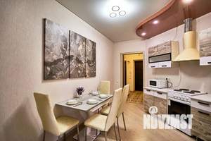 1-к квартира, посуточно, 60м2, 1/1 этаж