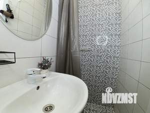 Студия квартира, посуточно, 14м2, 1/4 этаж