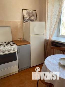 1-к квартира, посуточно, 35м2, 2/5 этаж