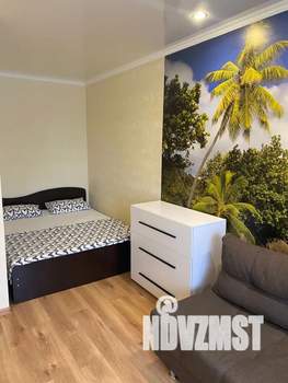 1-к квартира, посуточно, 36м2, 8/16 этаж