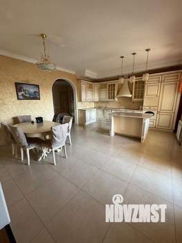 4-к квартира, на длительный срок, 220м2, 8/18 этаж