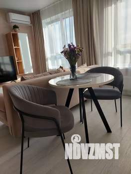 Студия квартира, посуточно, 32м2, 24/25 этаж