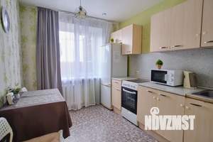 1-к квартира, посуточно, 35м2, 8/14 этаж