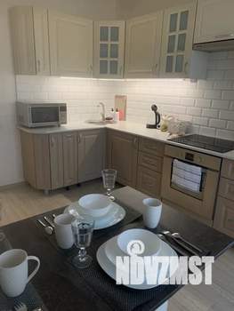 1-к квартира, посуточно, 35м2, 8/10 этаж