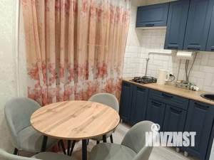 2-к квартира, посуточно, 46м2, 2/5 этаж