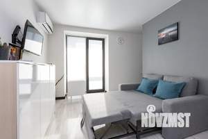 1-к квартира, посуточно, 38м2, 7/10 этаж