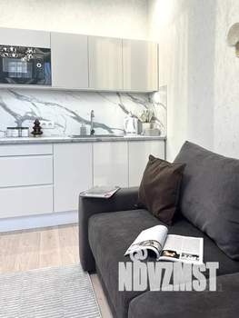 1-к квартира, посуточно, 48м2, 8/20 этаж
