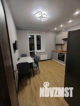 2-к квартира, посуточно, 54м2, 1/1 этаж