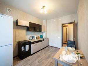 2-к квартира, посуточно, 49м2, 1/1 этаж