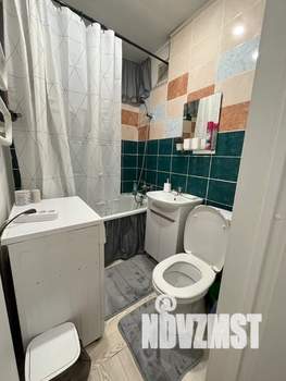 1-к квартира, посуточно, 32м2, 3/5 этаж