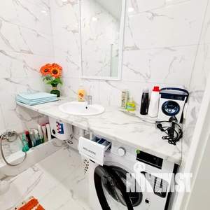 2-к квартира, посуточно, 63м2, 17/20 этаж