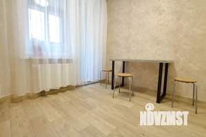 1-к квартира, посуточно, 40м2, 7/17 этаж