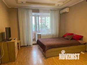 1-к квартира, посуточно, 55м2, 3/10 этаж