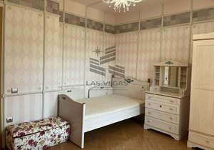4-к квартира, на длительный срок, 140м2, 4/6 этаж