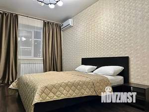 1-к квартира, посуточно, 48м2, 14/14 этаж