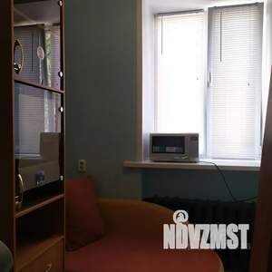 Студия квартира, посуточно, 15м2, 1/3 этаж