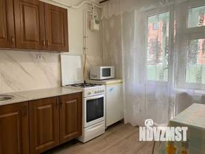 1-к квартира, посуточно, 40м2, 2/9 этаж