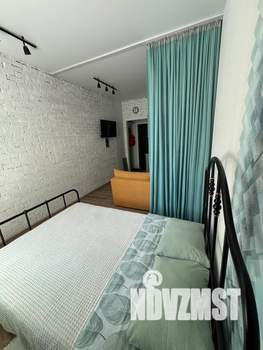 Студия квартира, посуточно, 24м2, 1/7 этаж