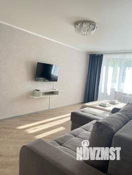 1-к квартира, посуточно, 45м2, 1/1 этаж