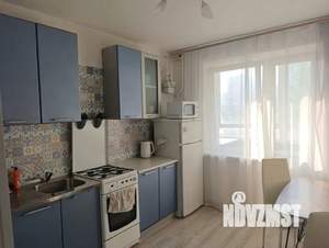 1-к квартира, посуточно, 35м2, 2/9 этаж