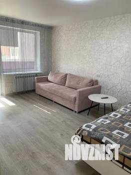 1-к квартира, посуточно, 35м2, 1/10 этаж