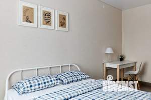 1-к квартира, посуточно, 40м2, 4/9 этаж